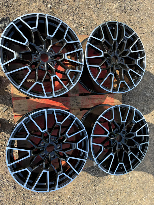 827M STYLE ALLOY WHEELS