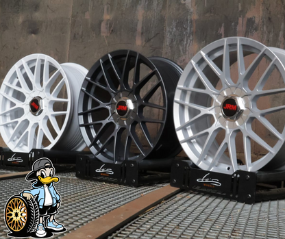 BODY KIT/WHEES & TYRES